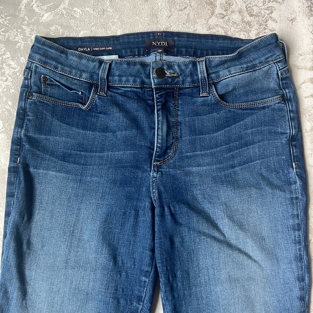 NYDJ Dayla Wide Cuff Capri Jeans